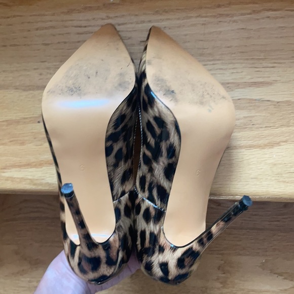 F5J pumps size 6 - Picture 4 of 8